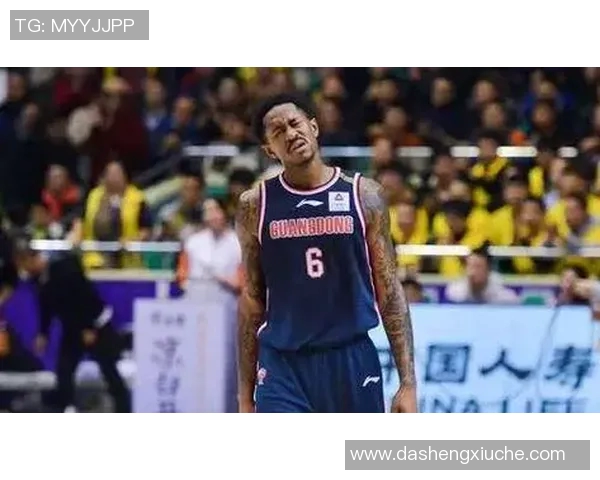 马尚布鲁克斯：从NBA明星到中国篮球的传奇旅程与影响